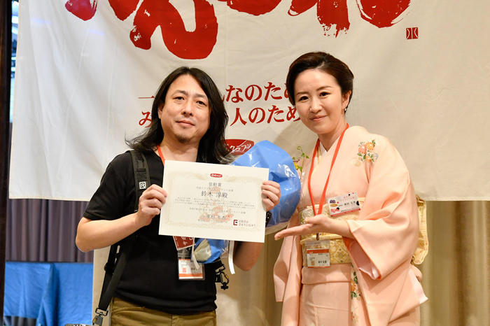 0d16802a0204c04de761998ccdb8d6286673abc7