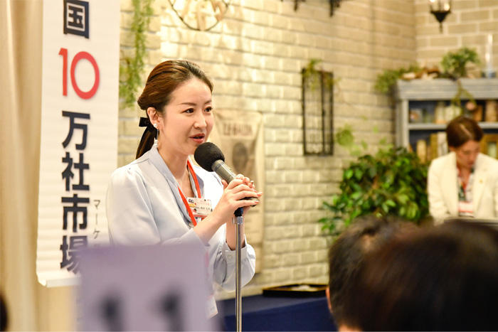 2025年12月17日 例会風景写真 e25816d690d3e973f7f2378084f4eb79790f4583