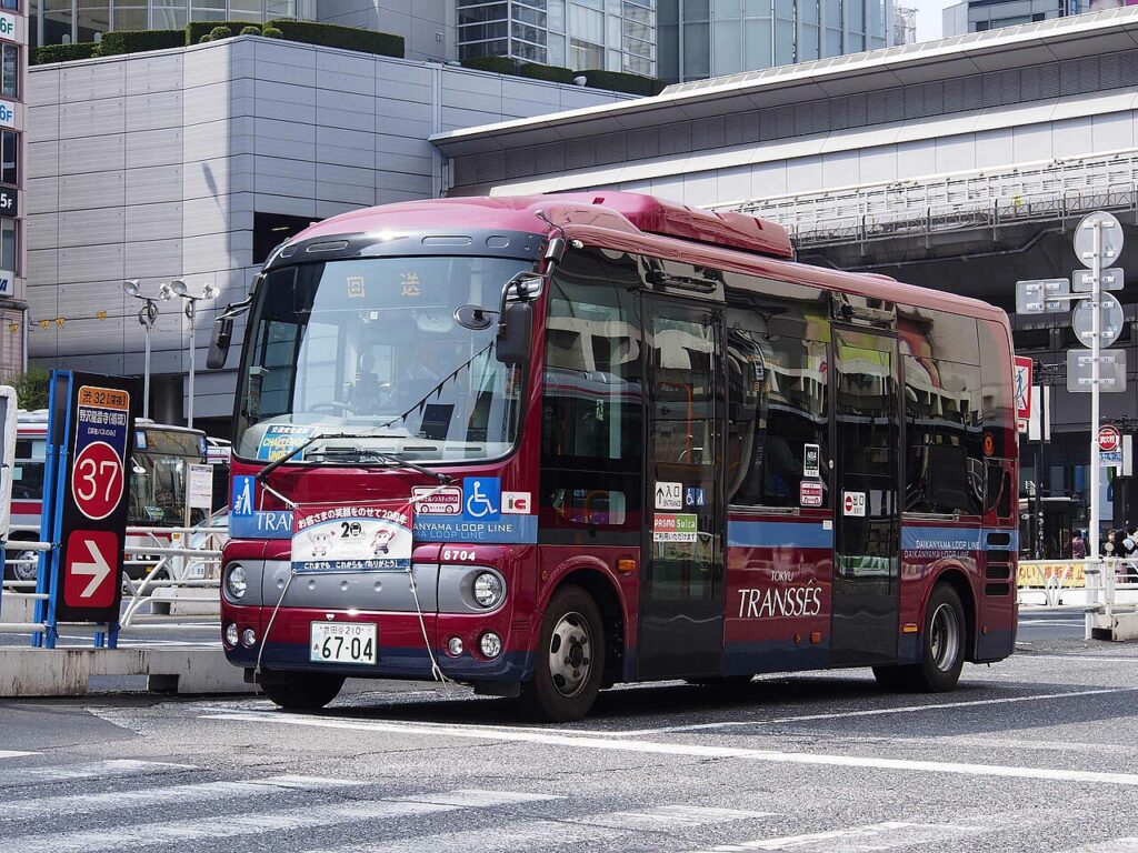 東急トランセ